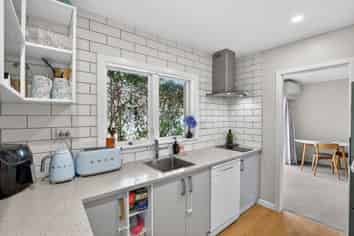 1/28 Hawkins Street, Meadowbank