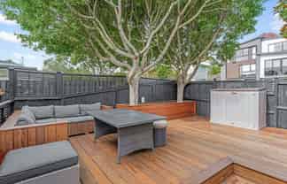 1/28 Hawkins Street, Meadowbank