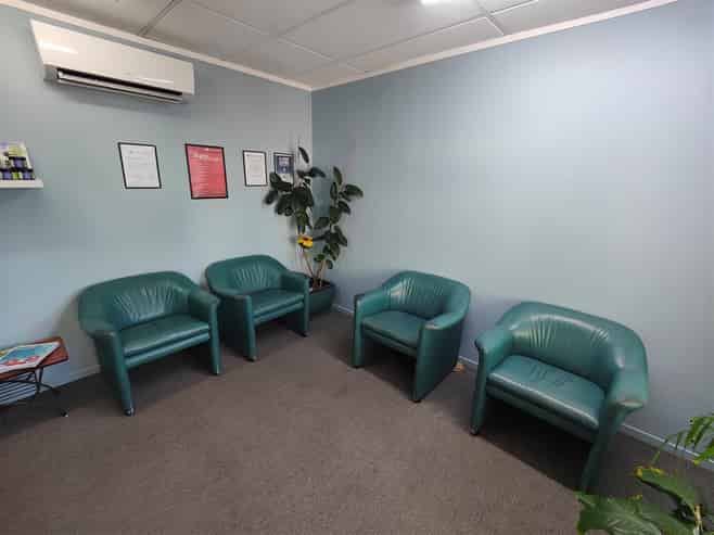 IDEAL MEDICAL/HEALTH OR OFFICE