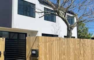 2/7 Hume Street, Sydenham