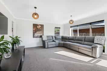 35 Totara Views Drive, Red Beach