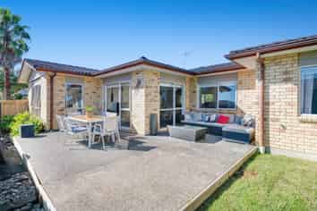 35 Totara Views Drive, Red Beach