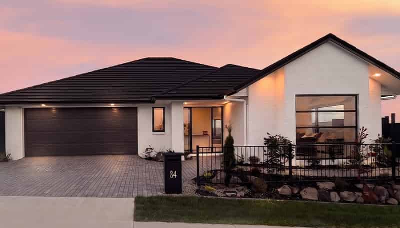 84 Parish Drive, Milldale