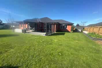 16 Magnolia Drive, Netherby