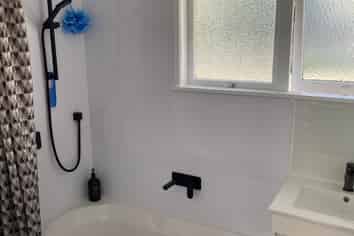 4/13 Alcock Street, Mount Wellington