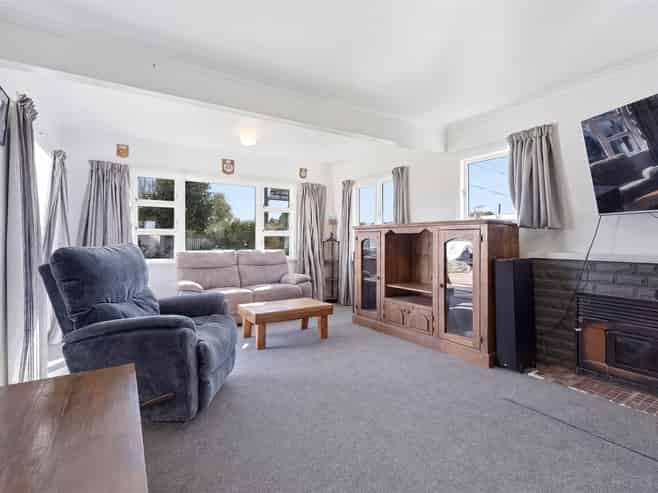 17 McGlashen Street, Motueka