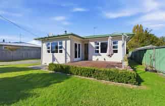 17 McGlashen Street, Motueka