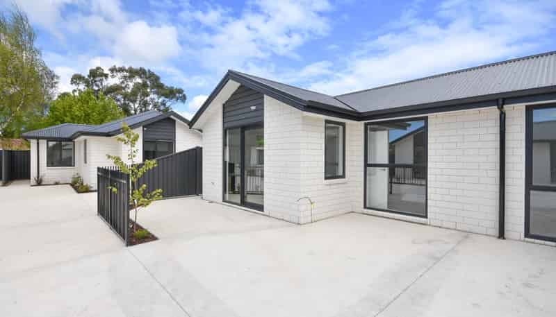 6 Mackie Mews, Mosgiel