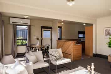 102 McGrath Street, Napier South