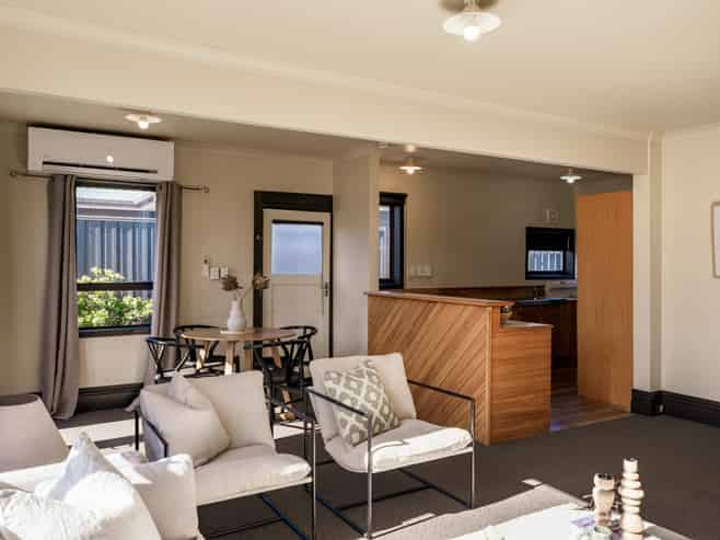 102 McGrath Street, Napier South