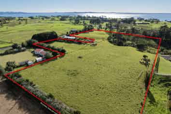 362 Grahams Beach Road, Manukau Heads