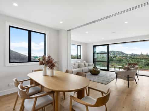 8/2 Valonia Street, New Windsor