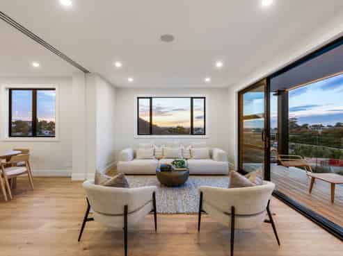 8/2 Valonia Street, New Windsor