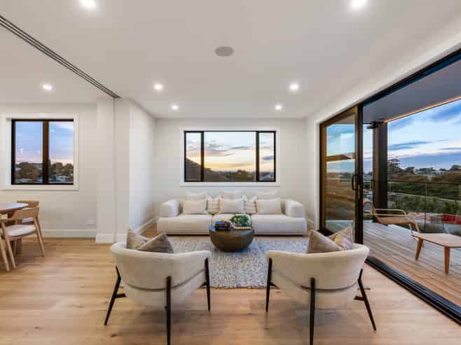 8/2 Valonia Street, New Windsor