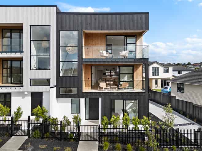 8/2 Valonia Street, New Windsor