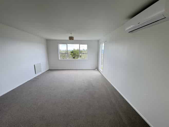 5 (Top) Sita Way, Broadmeadows