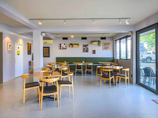 ENDLESS POTENTIAL – MODERN AUCKLAND CAFÉ
