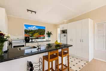 112 Kuranui Street, Thames