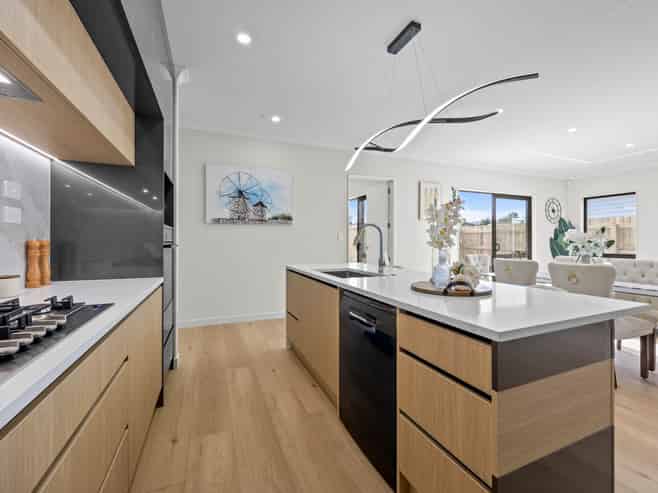 7 Tuwai Crescent, Opaheke