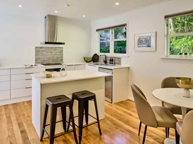 19 Norwich Street, Wadestown