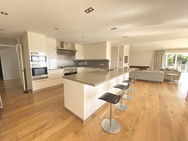 Auckland - Address withheld