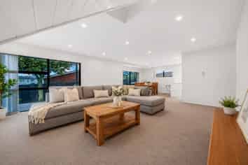 20B New Windsor Road, New Windsor