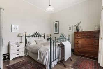 55 Fairview Crescent, Kelburn