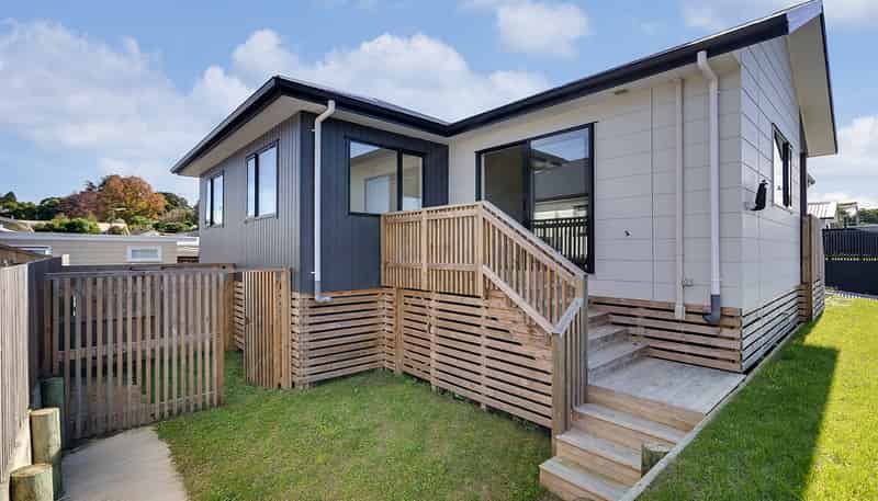 4/10 Michael Avenue, Dinsdale