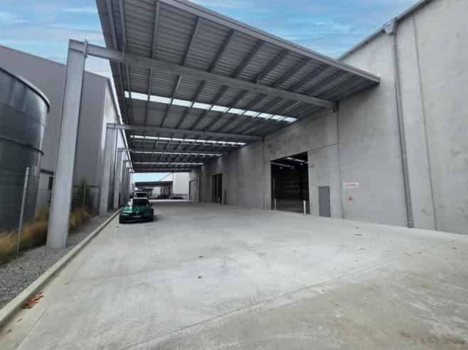 CBRE | Prime Industrial Premises