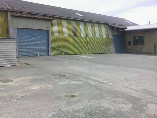 345sqm Workshop Plus Yard For Lease