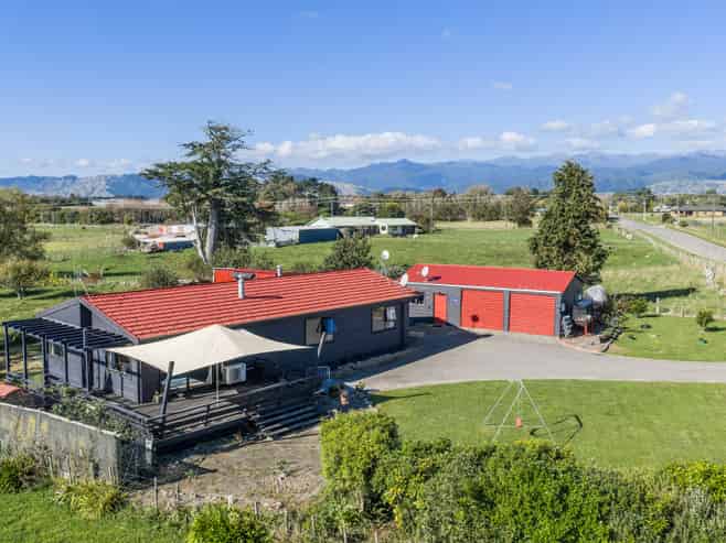 88 Buller Road, Levin