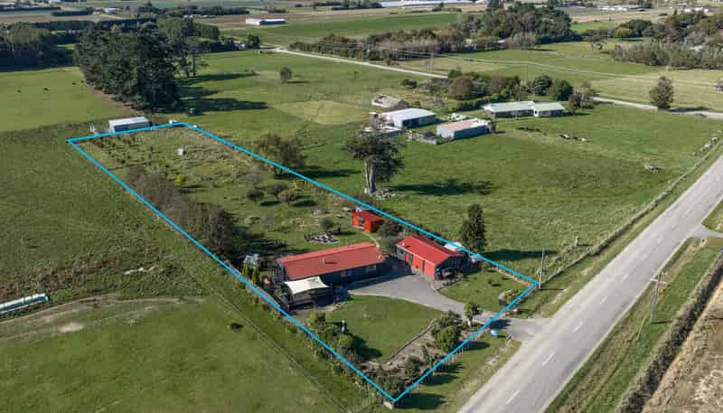88 Buller Road, Levin