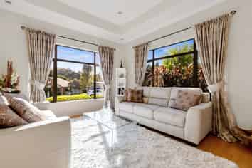 17 Ysabel Crescent, The Gardens