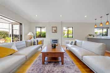 17 Ysabel Crescent, The Gardens
