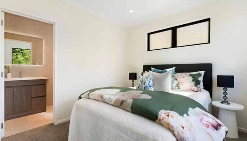 35 Taipahitini Road , Karaka