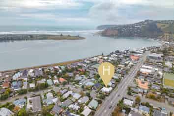 2 Celia Street, Redcliffs