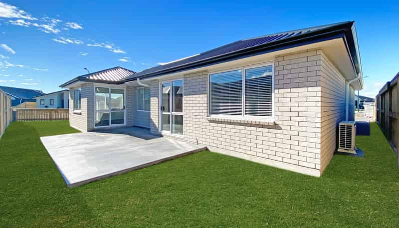 20 Silver Fern Lane, Papamoa