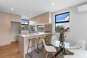 3/172 Colombo Street, Sydenham
