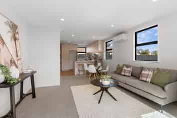 3/172 Colombo Street, Sydenham