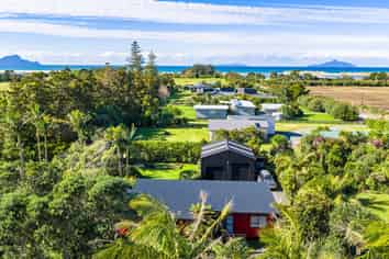 334 Cove Road, Waipu