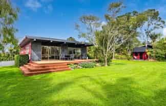 334 Cove Road, Waipu