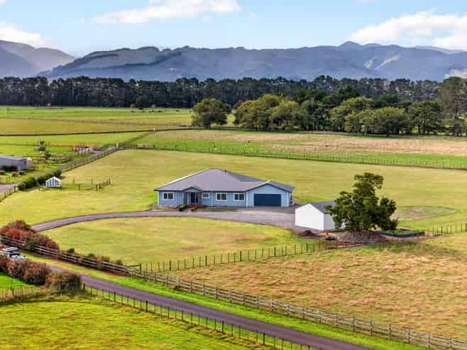 32 Spencer Lane, Greytown