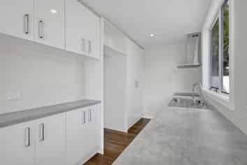 16 Maire Street, Inglewood