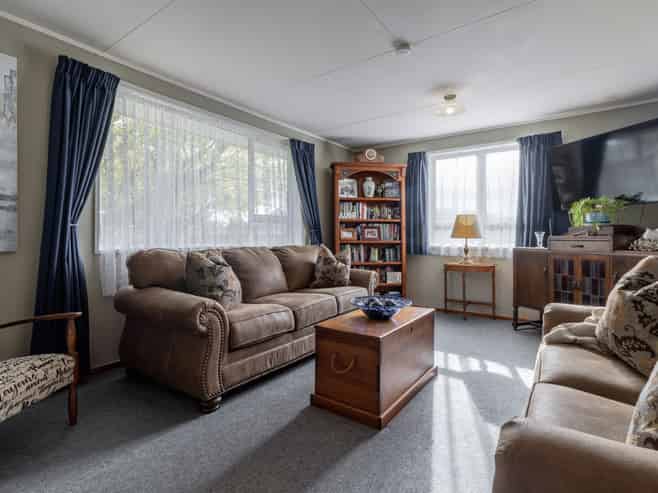 11 Otaki Place, Westbrook