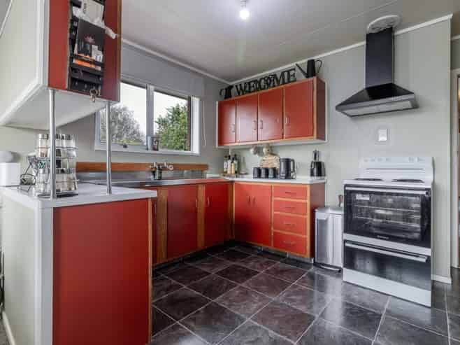 11 Otaki Place, Westbrook