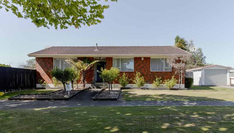 11 Otaki Place, Westbrook