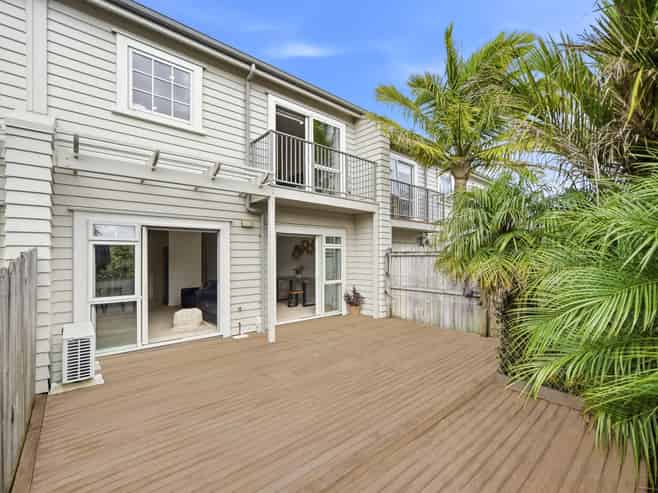 4/78 Fernhill Way, Oteha