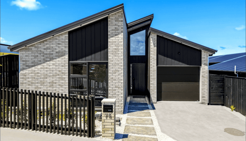 76 Huanui Drive, Orewa