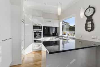 62 Tireti Road, Titahi Bay