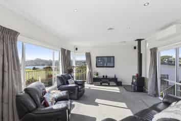 62 Tireti Road, Titahi Bay